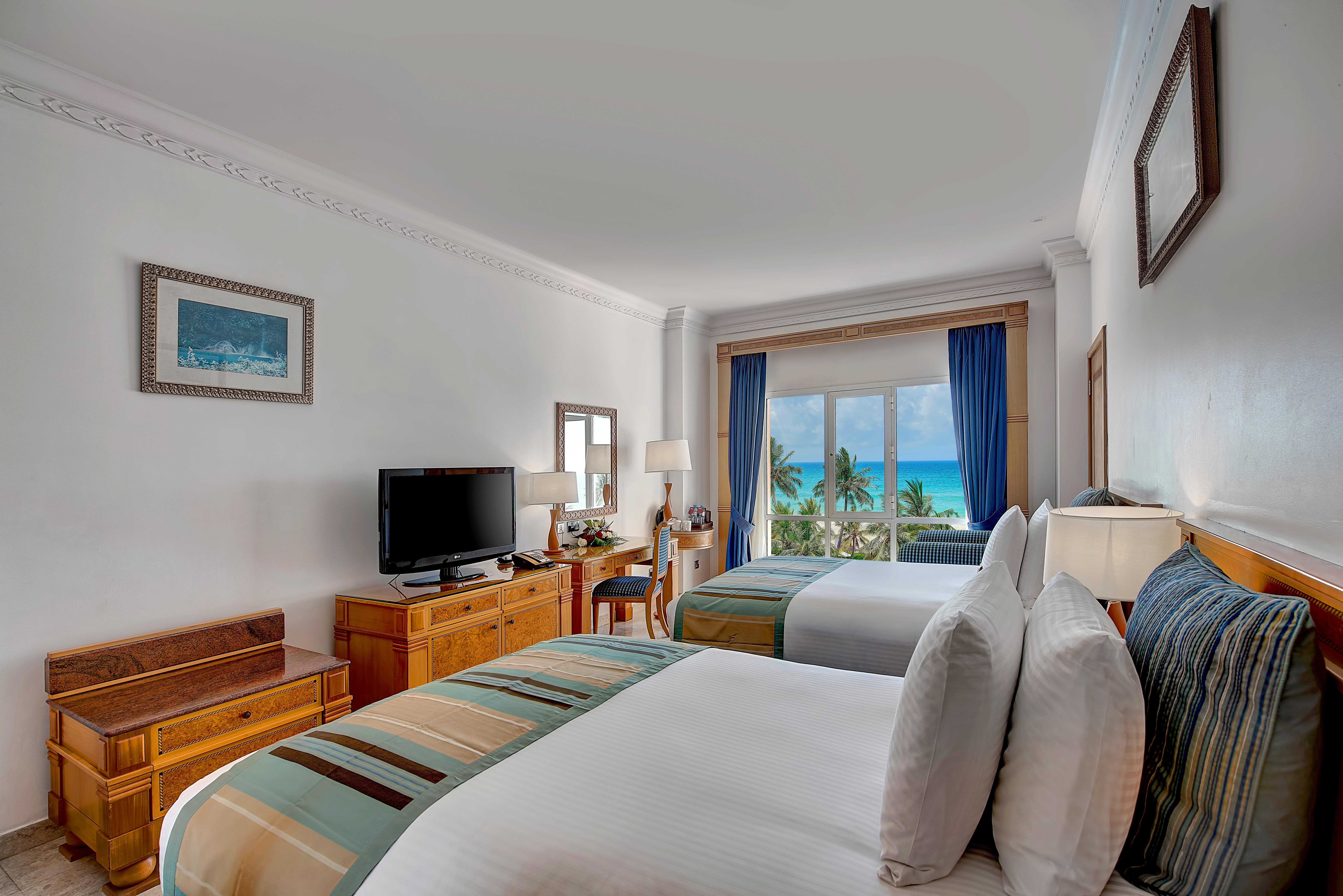 Crowne Plaza Resort Salalah, an IHG Hotel Esterno foto Deluxe Ocean View Room