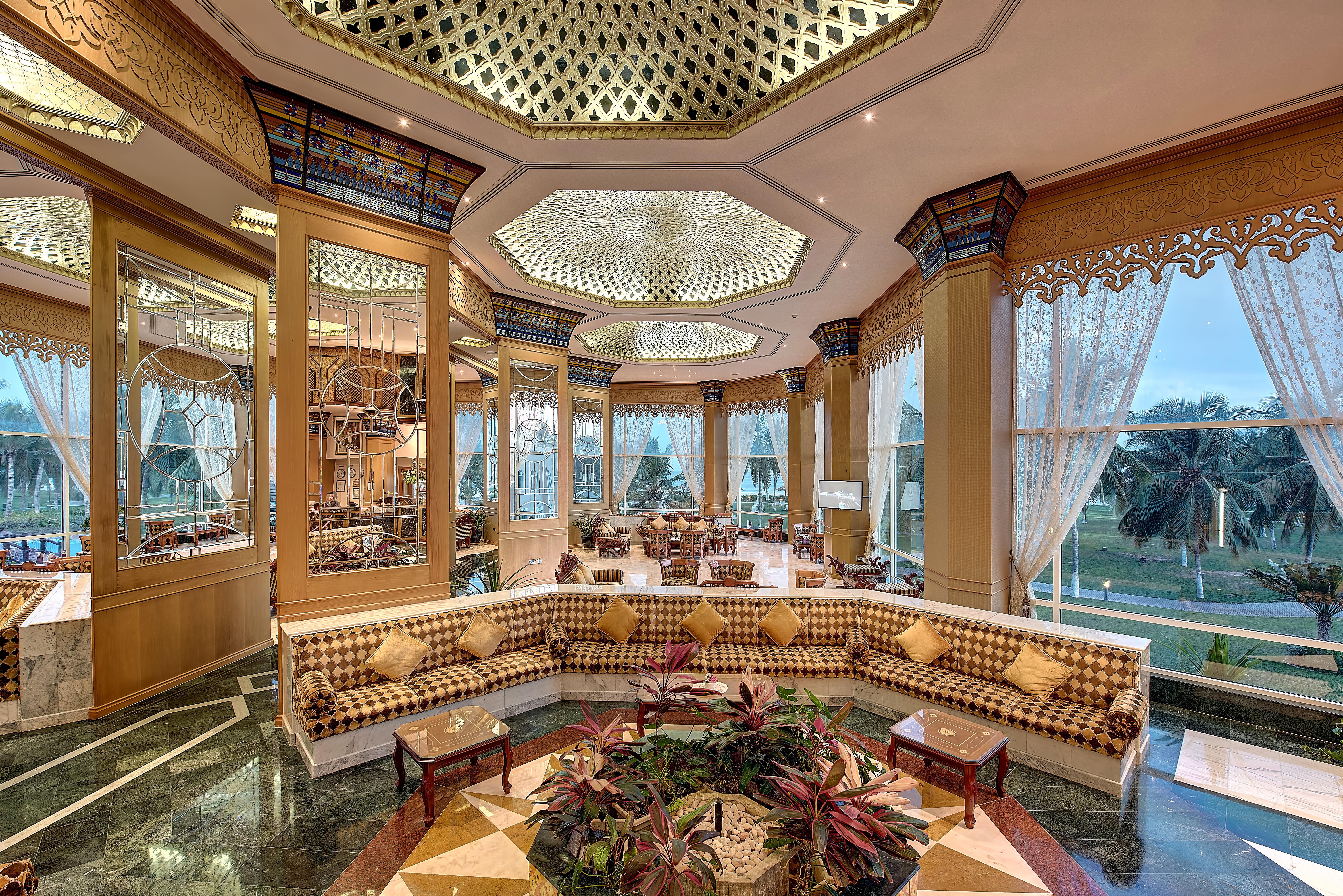 Crowne Plaza Resort Salalah, an IHG Hotel Esterno foto The lobby