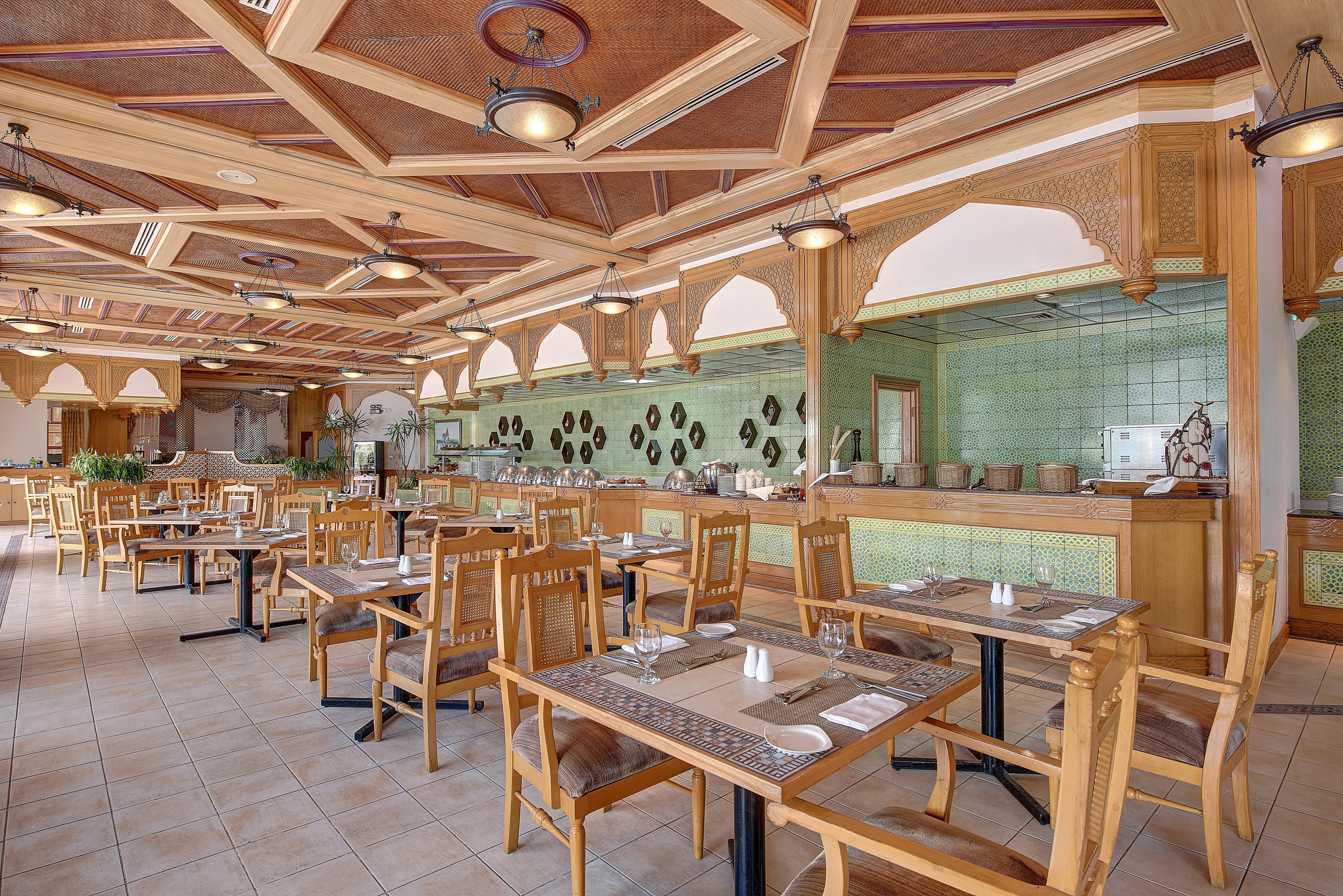 Crowne Plaza Resort Salalah, an IHG Hotel Esterno foto The restaurant