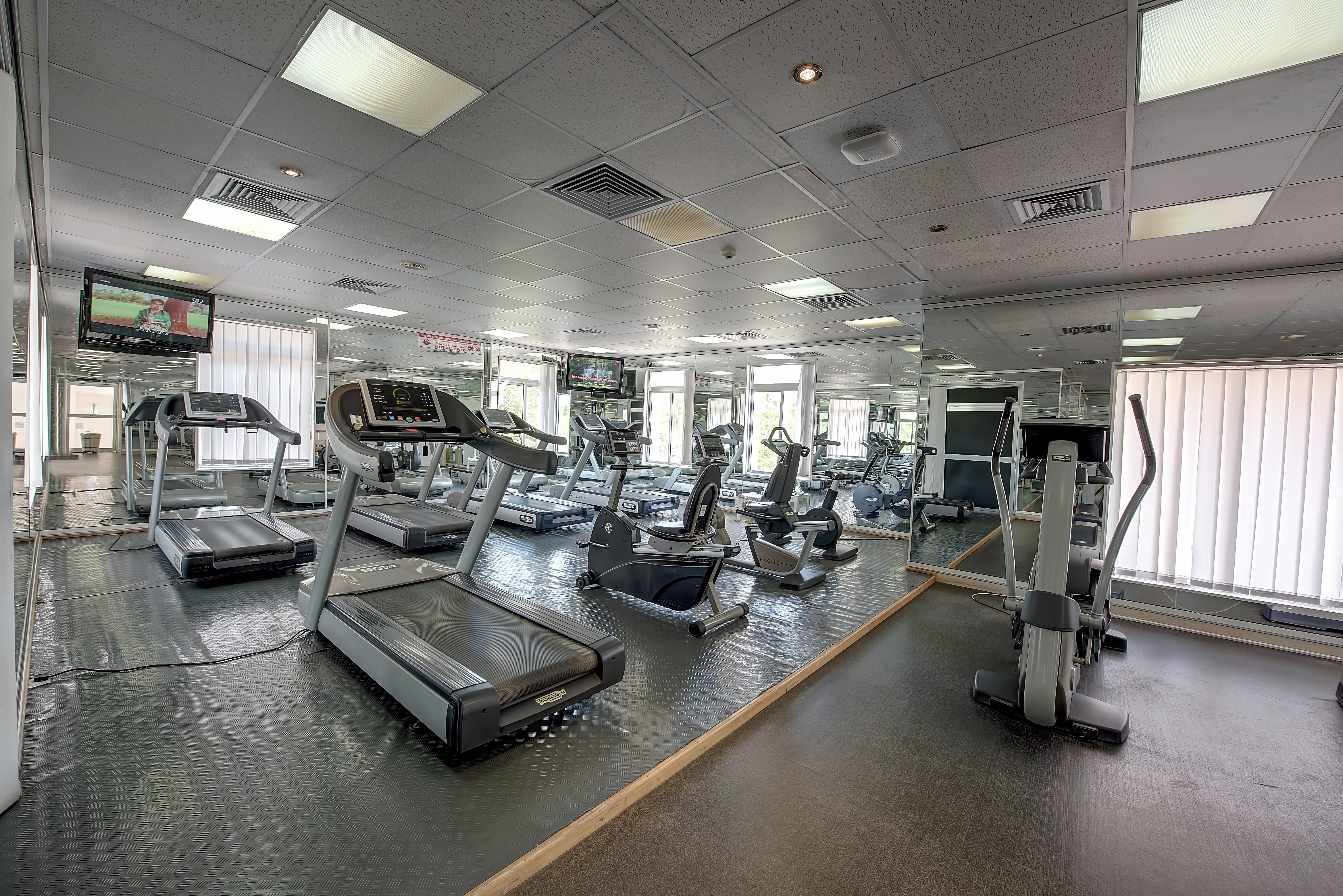 Crowne Plaza Resort Salalah, an IHG Hotel Esterno foto The gym at the National Football Centre